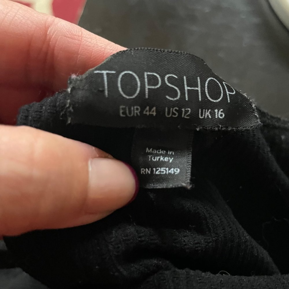 TOPSHOP Ribbed Stretchy Black Bodysuit Size 12 - Picture 9 of 12